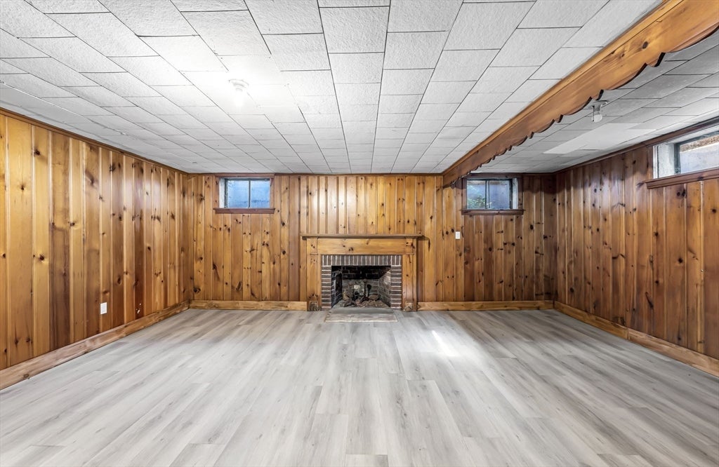 115 Saint James Ave, Chicopee, MA, 115 Saint James Ave, Chicopee, MA Photo #33