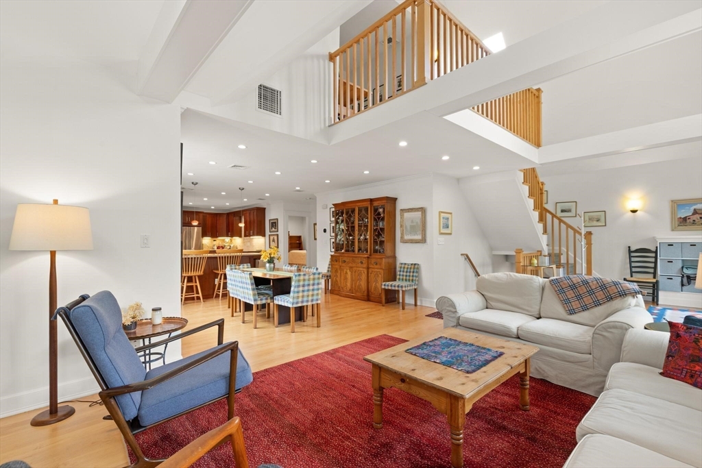 278 Huron Ave #2, Cambridge, MA Photo #5