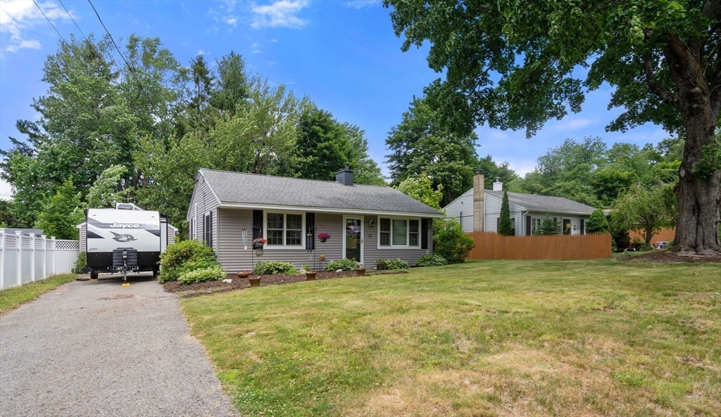 30 Colonial Rd.