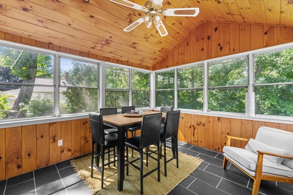 21 Fyrbeck Ave, Shrewsbury, MA, 21 Fyrbeck Ave, Shrewsbury, MA Photo #10