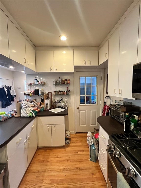 37 Sherman St #B, Cambridge, MA, 37 Sherman St #B, Cambridge, MA Photo #3