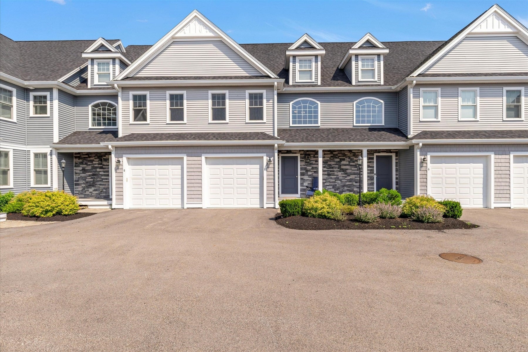 80 Lebaron Boulevard