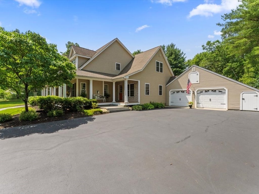 35 Oxbow Dr