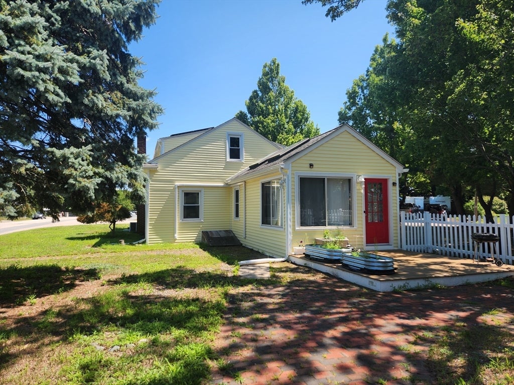 48 Captain Courtois Dr, Attleboro, MA, 48 Captain Courtois Dr, Attleboro, MA Photo #5