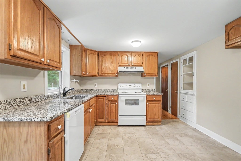 197 River Road, Andover, MA, 197 River Road, Andover, MA Photo #8