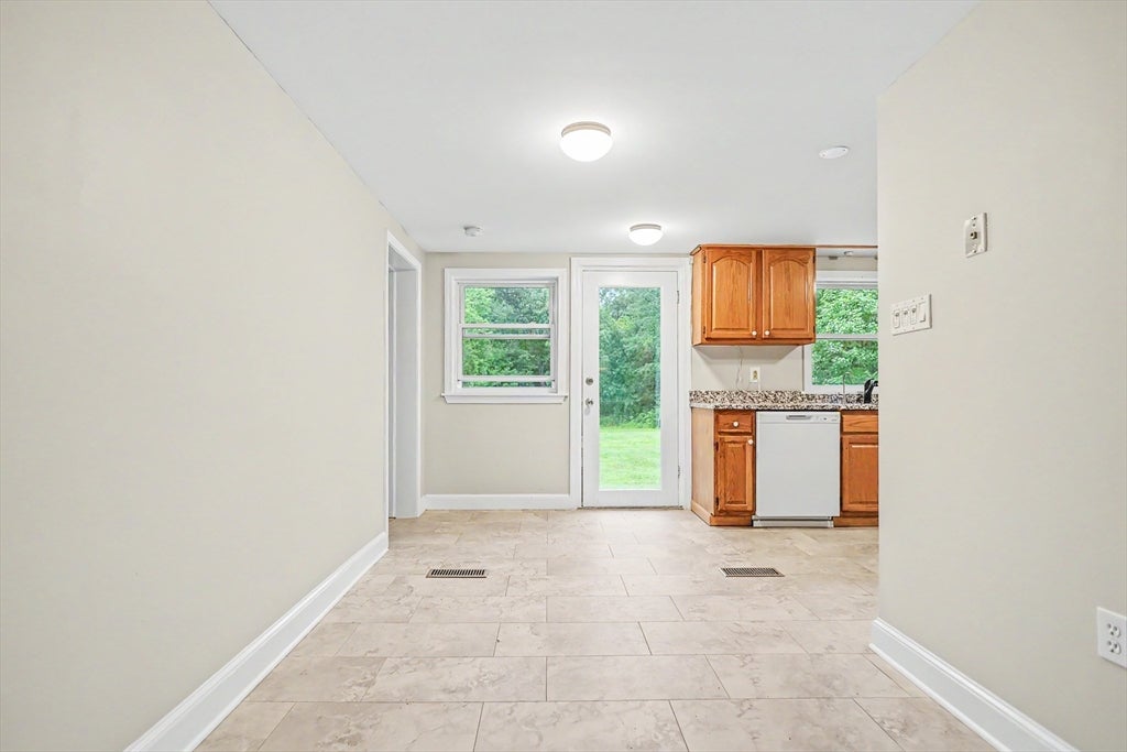 197 River Road, Andover, MA, 197 River Road, Andover, MA Photo #6