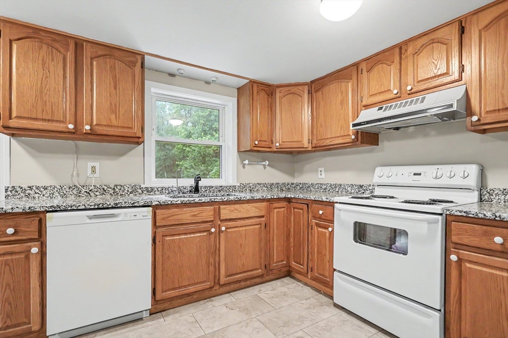 197 River Road, Andover, MA, 197 River Road, Andover, MA Photo #9