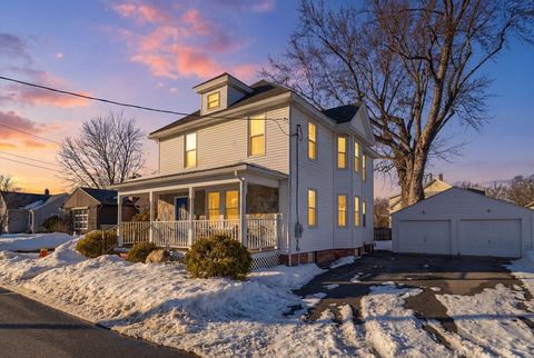 24 Billings St Chicopee MA 01013