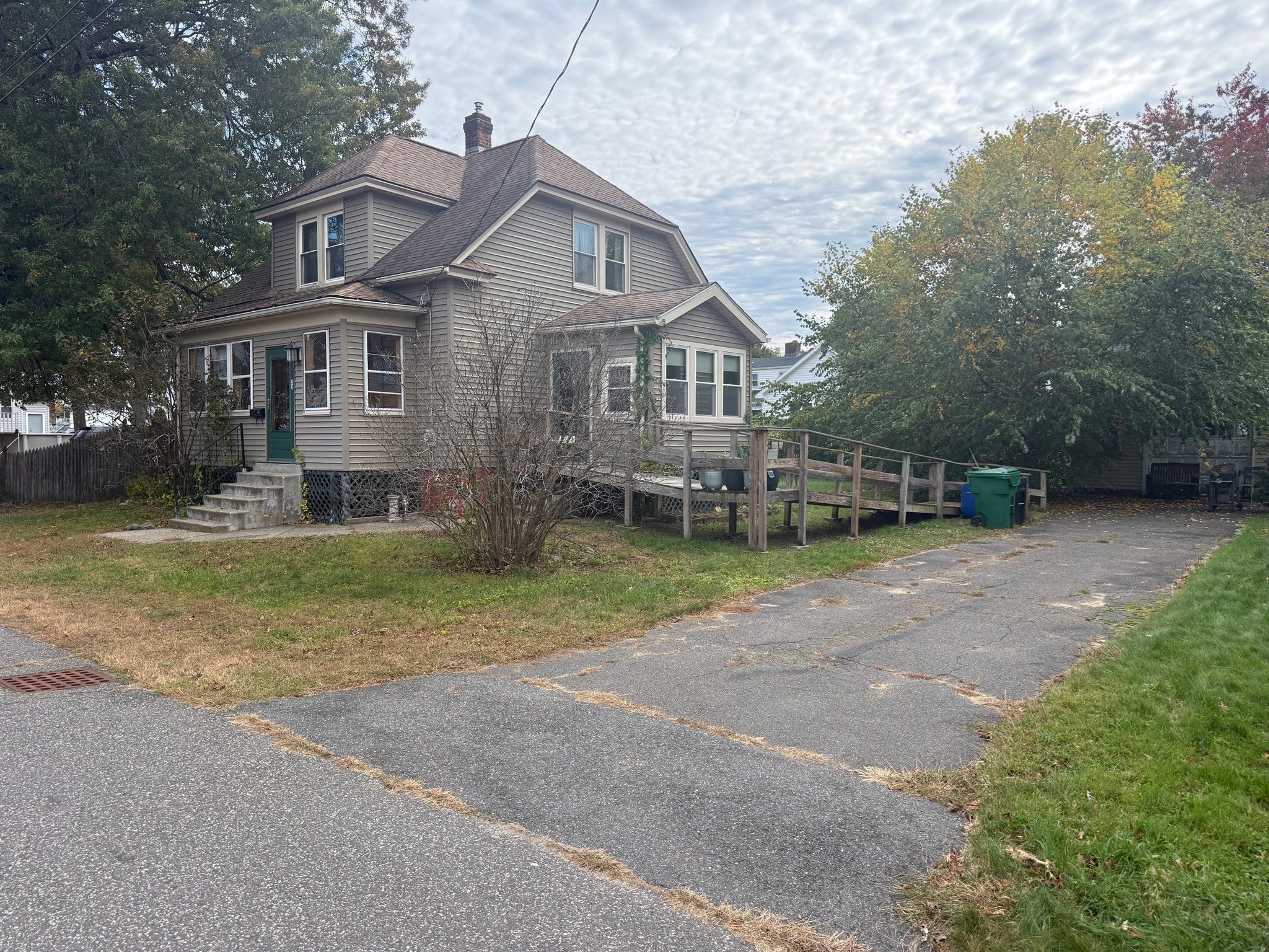 23 Elliot St, Chicopee, MA, 23 Elliot St, Chicopee, MA Photo #3