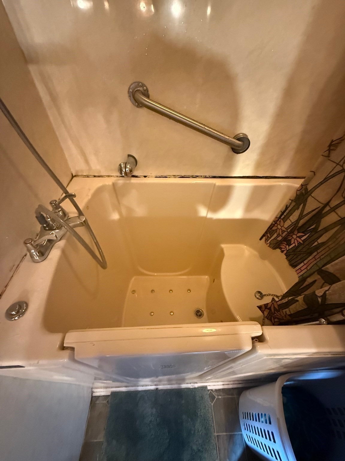 23 Elliot St, Chicopee, MA, 23 Elliot St, Chicopee, MA Photo #15