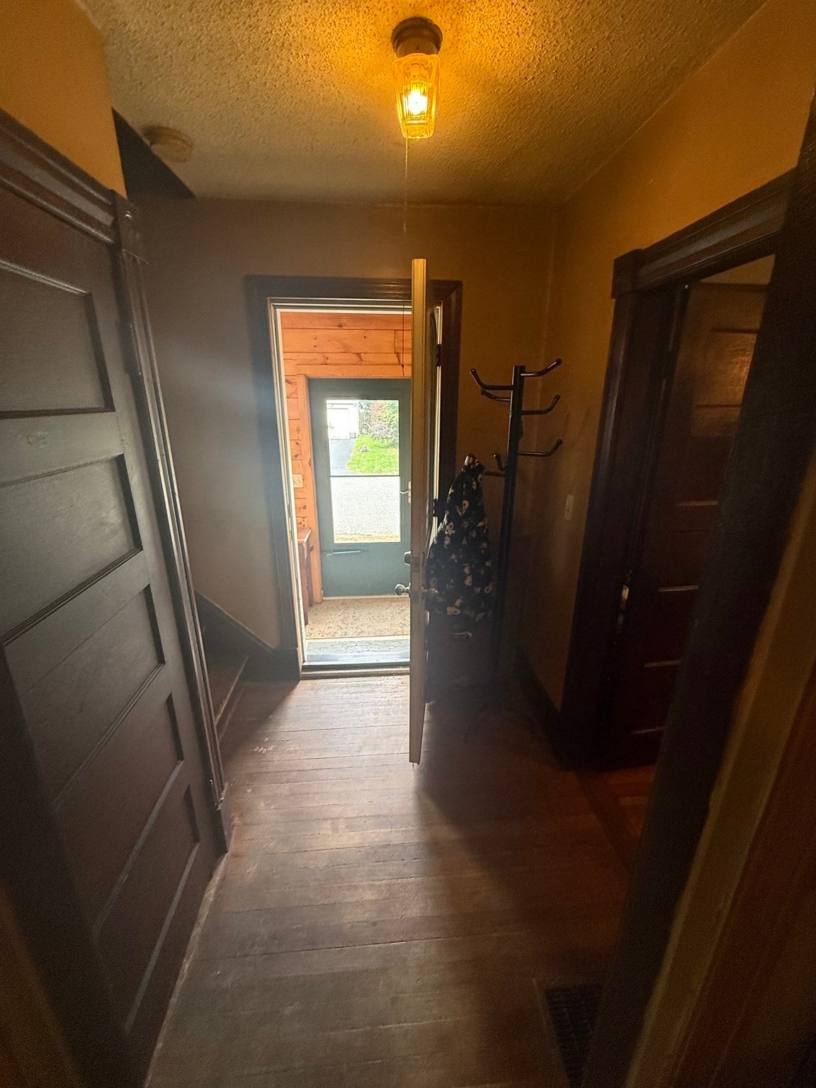23 Elliot St, Chicopee, MA, 23 Elliot St, Chicopee, MA Photo #7