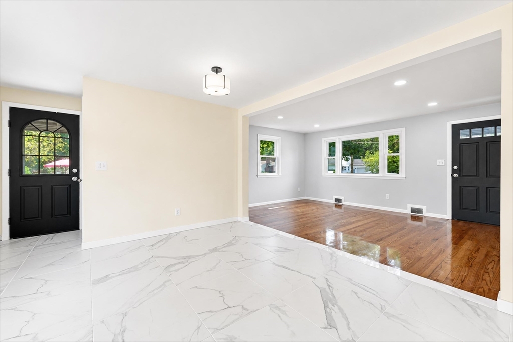 169 Slater Ave
