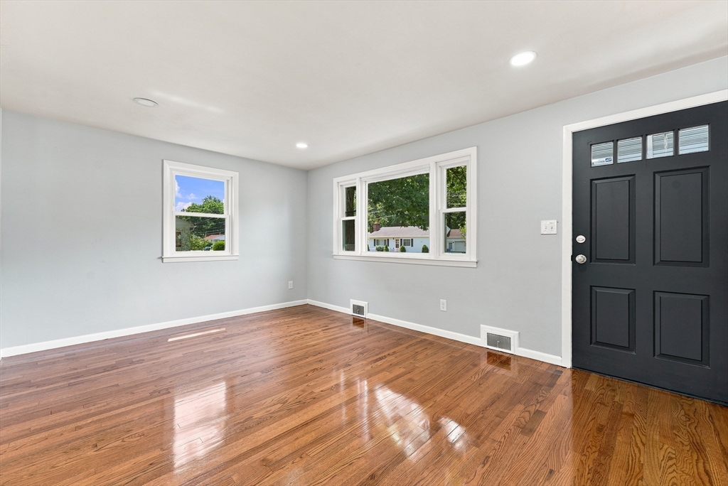 169 Slater Ave