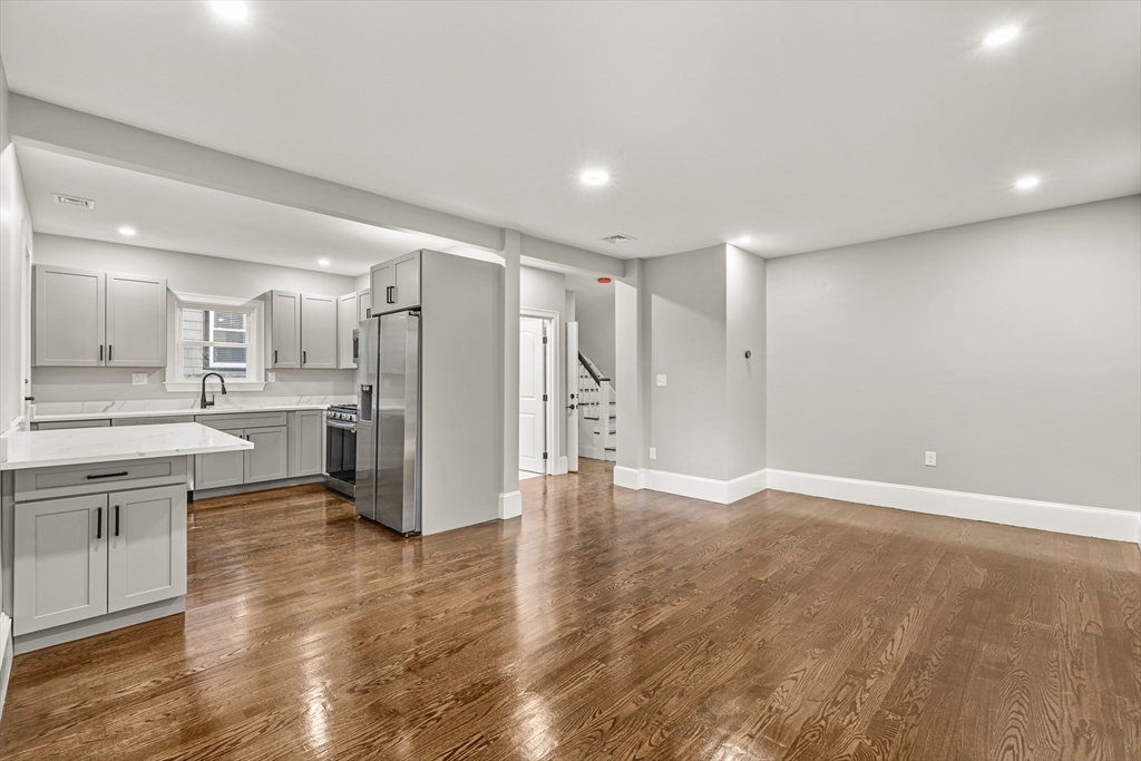 1 Claymont Ter
