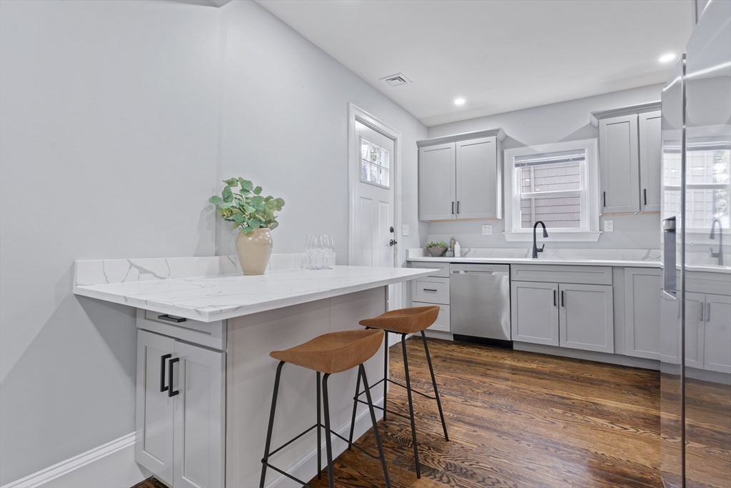 1 Claymont Ter