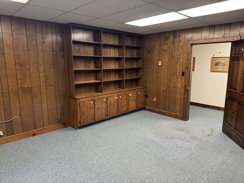 Wrentham, Massachusetts 02093, United States, ,1 BathroomBathrooms,Residential,Active,230490