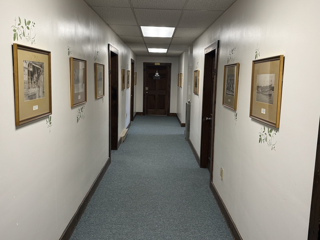 Wrentham, Massachusetts 02093, United States, ,1 BathroomBathrooms,Residential,Active,230490