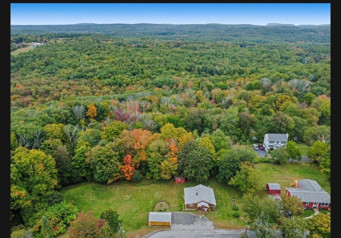29 Ellen ST, Haverhill, MA, 29 Ellen ST, Haverhill, MA Photo #3