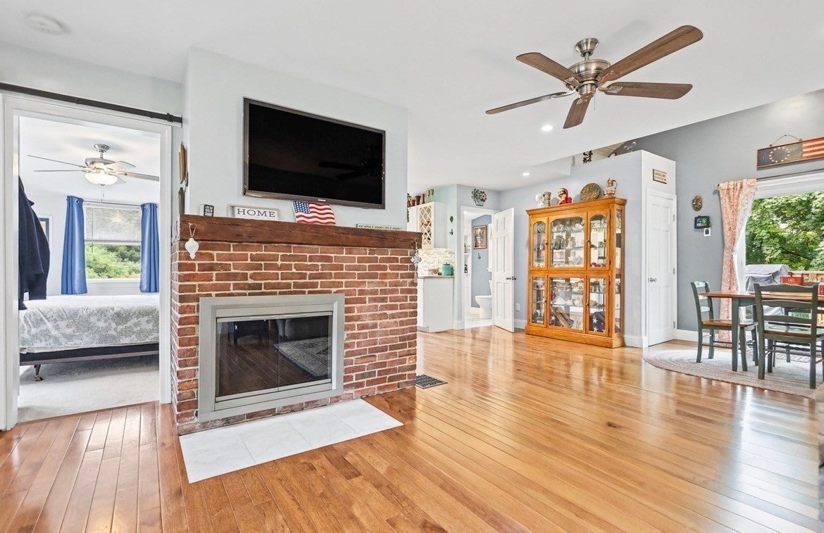 29 Ellen ST, Haverhill, MA, 29 Ellen ST, Haverhill, MA Photo #21