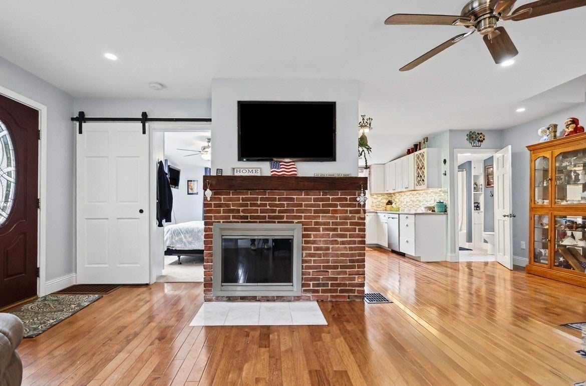29 Ellen ST, Haverhill, MA, 29 Ellen ST, Haverhill, MA Photo #19