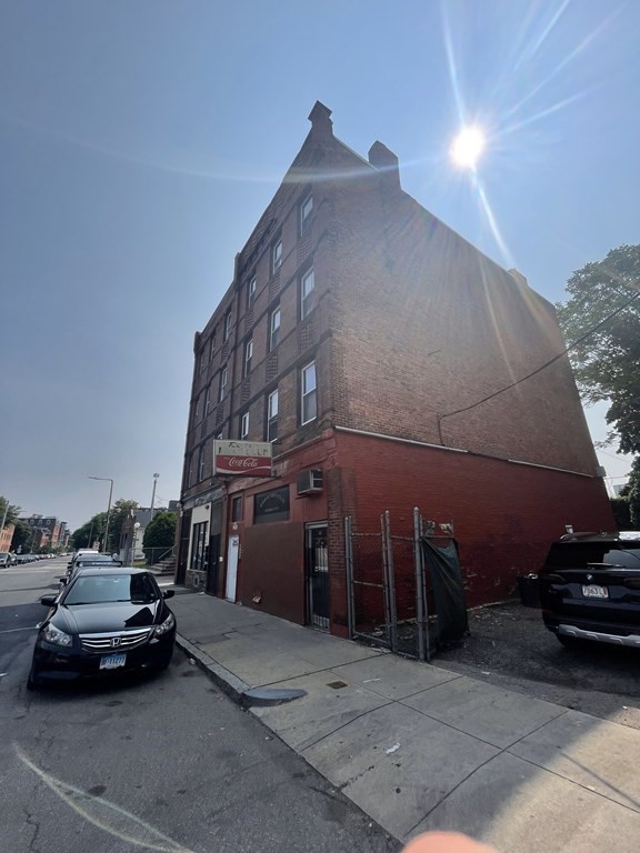 610-612 Shawmut
