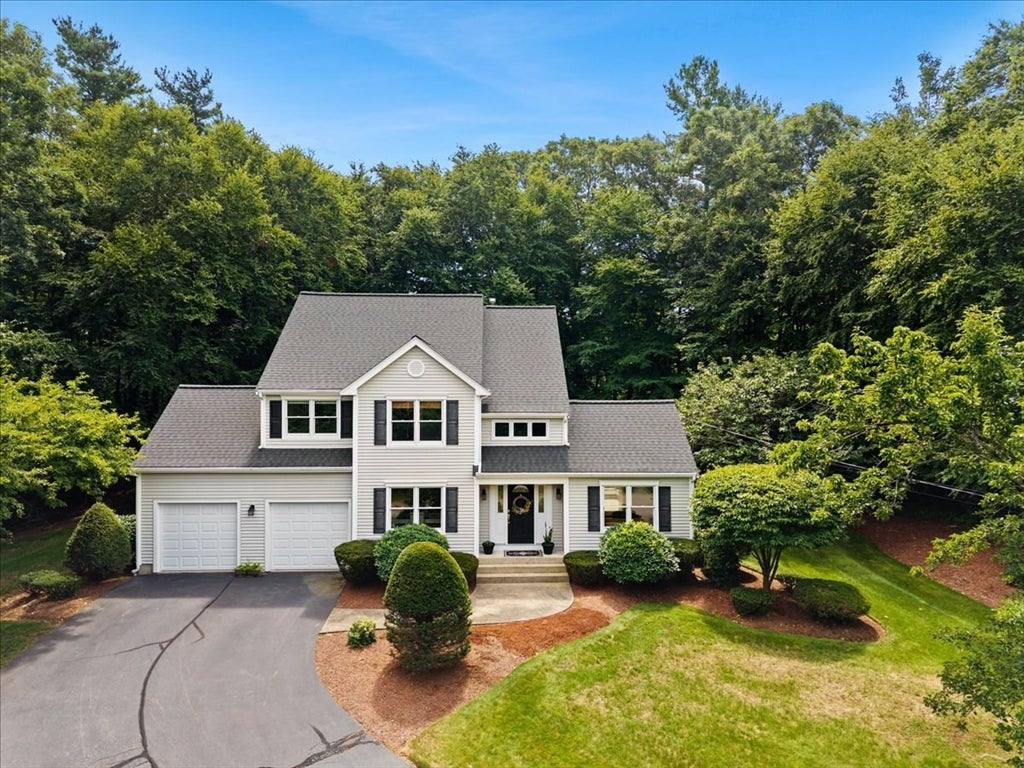 Photo of 100 W Lake Dr, Taunton, MA