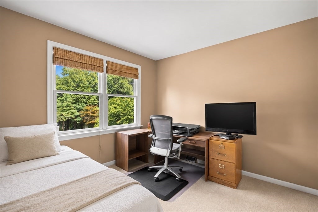 100 W Lake Dr, Taunton, MA, 100 W Lake Dr, Taunton, MA Photo #28