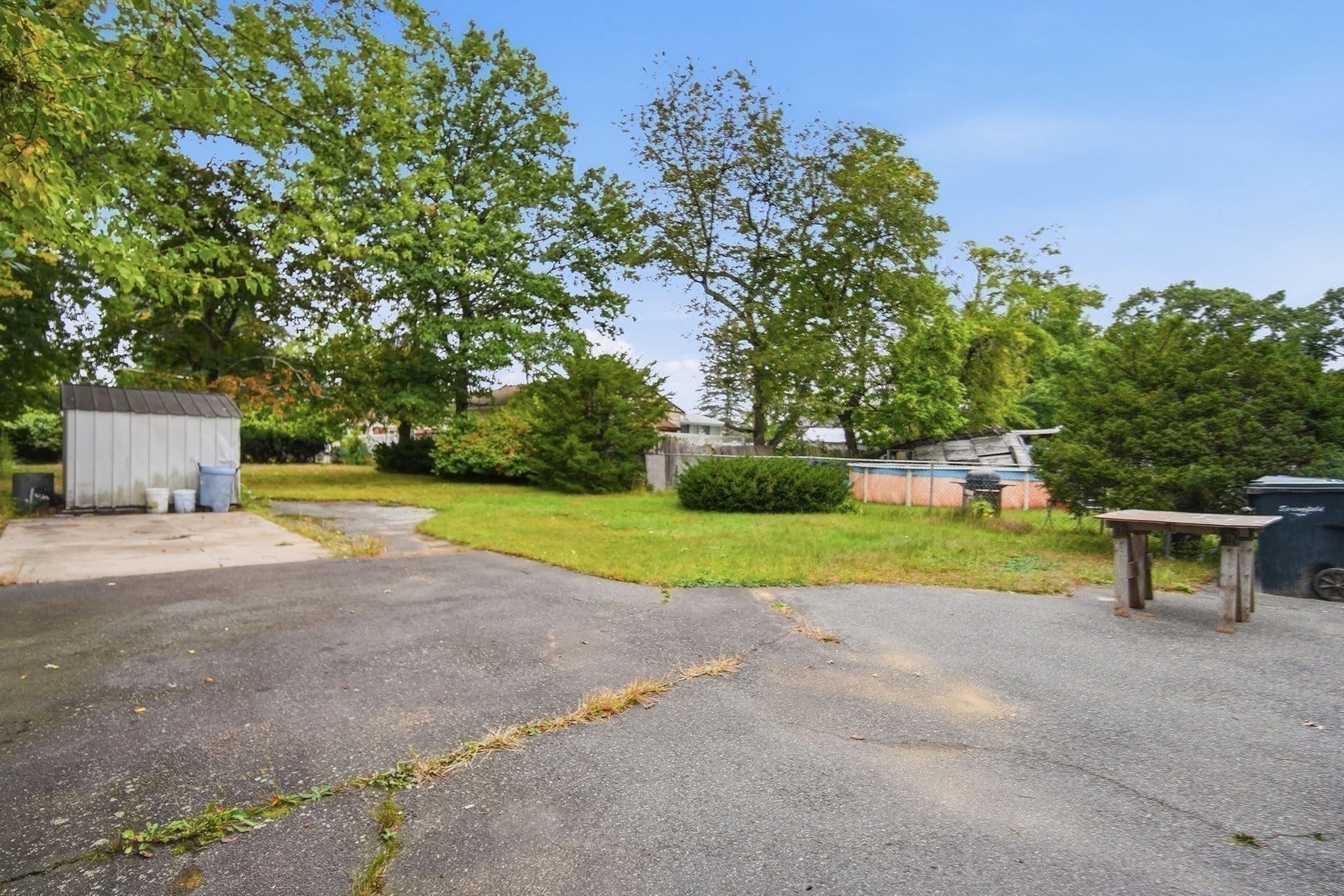 82 Gresham St, Springfield, MA Photo #29