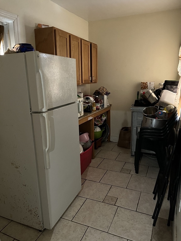 100 102 Henry Avenue