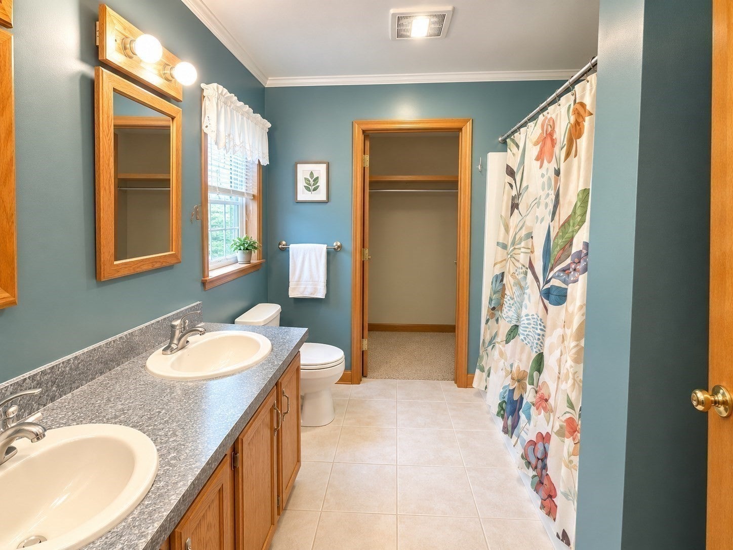 852 Churchill St, Pittsfield, MA Photo #20