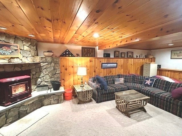 852 Churchill St, Pittsfield, MA Photo #28