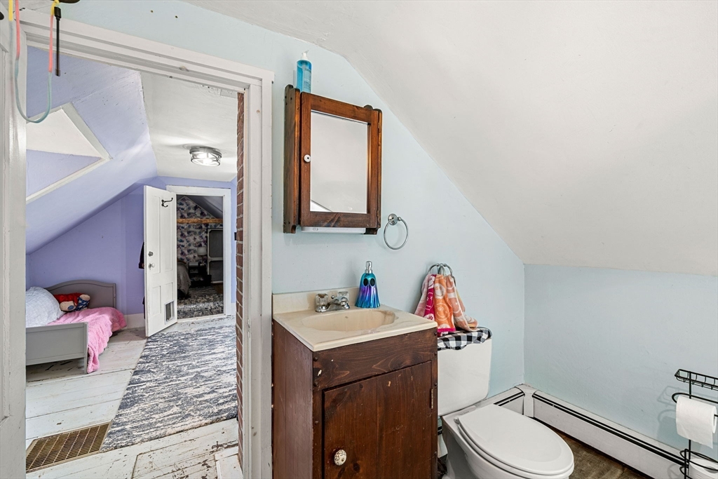600 Main St, Ashby, MA Photo #26