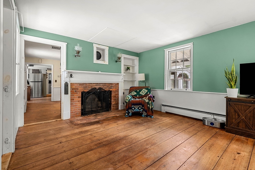 600 Main St, Ashby, MA Photo #11