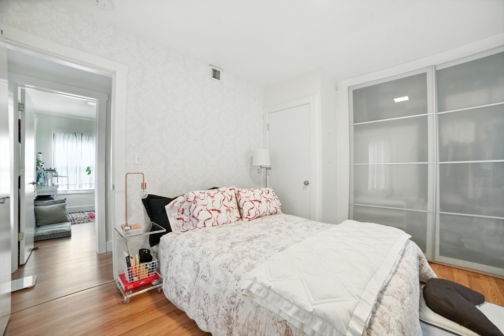 Cambridge, Massachusetts 02138, United States, 5 Bedrooms Bedrooms, ,3 BathroomsBathrooms,Residential,Active,203673