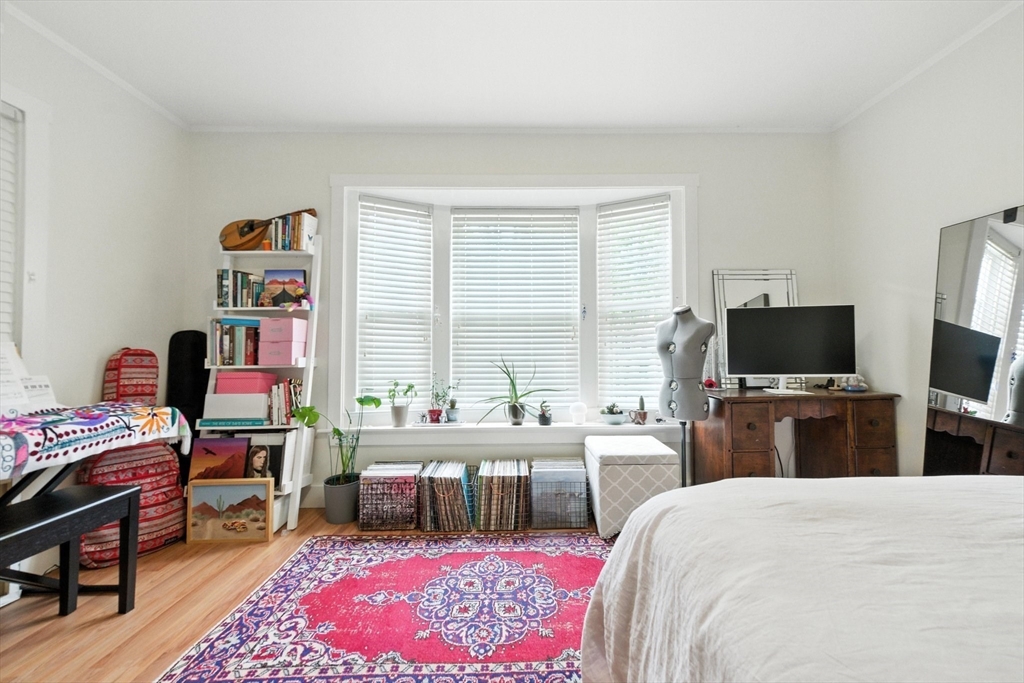 Cambridge, Massachusetts 02138, United States, 5 Bedrooms Bedrooms, ,3 BathroomsBathrooms,Residential,Active,203673