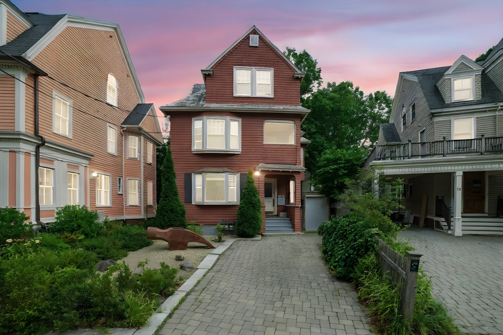 Cambridge, Massachusetts 02138, United States, 5 Bedrooms Bedrooms, ,3 BathroomsBathrooms,Residential,Active,203673