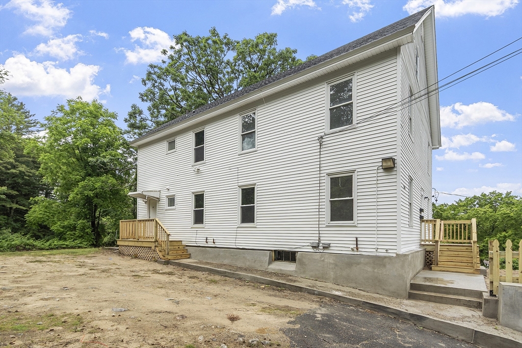551 Chestnut St