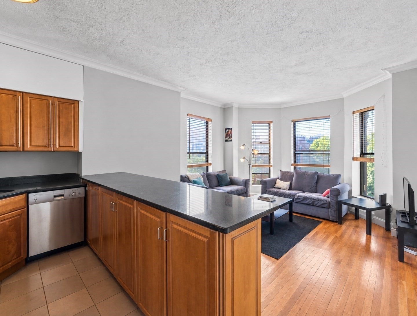 764 Tremont St 4