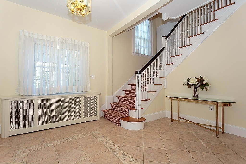 104 Stratford Street