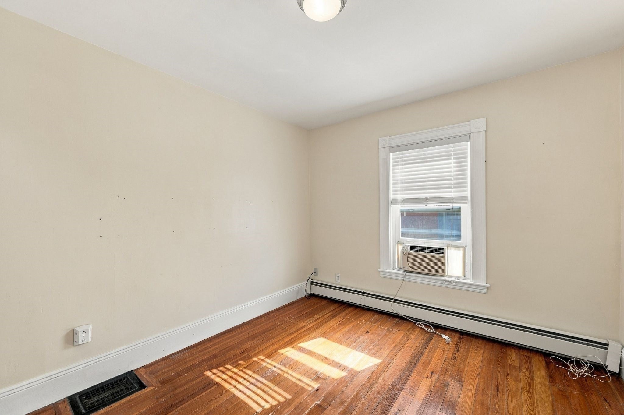 39 Linden St, Salem, MA, 39 Linden St, Salem, MA Photo #23