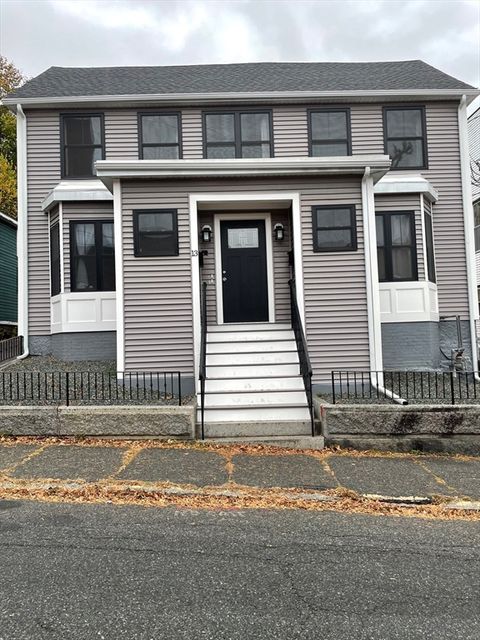 13 High St 2 Amesbury MA 01913
