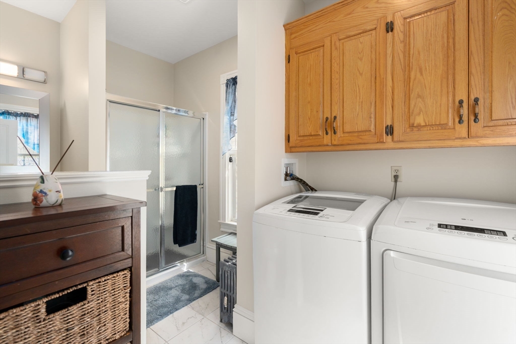 55 Dean Ave, Franklin, MA Photo #9