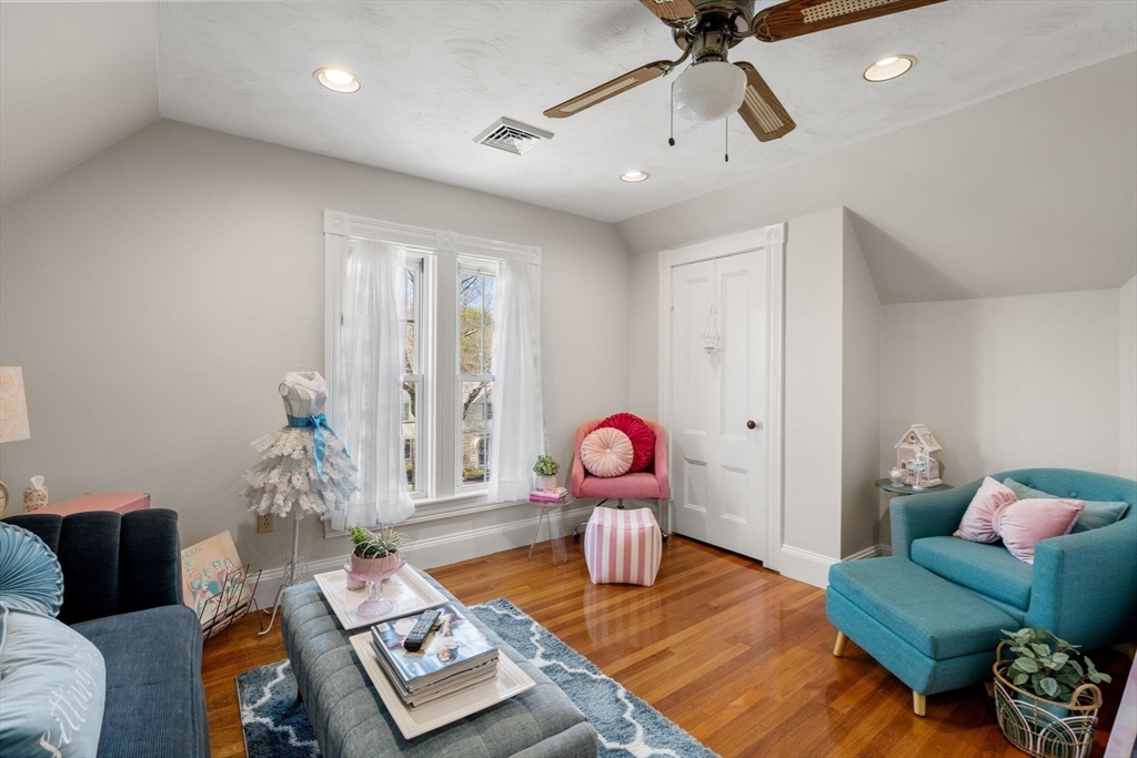 55 Dean Ave, Franklin, MA Photo #29