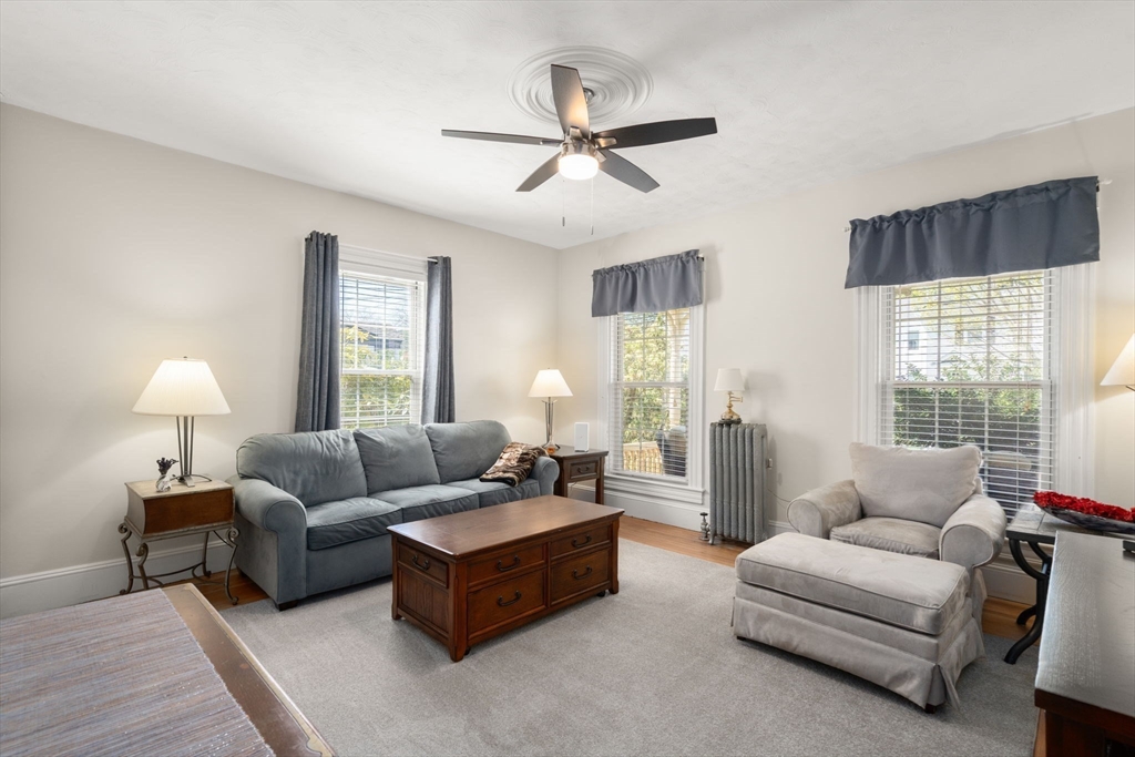 55 Dean Ave, Franklin, MA Photo #8