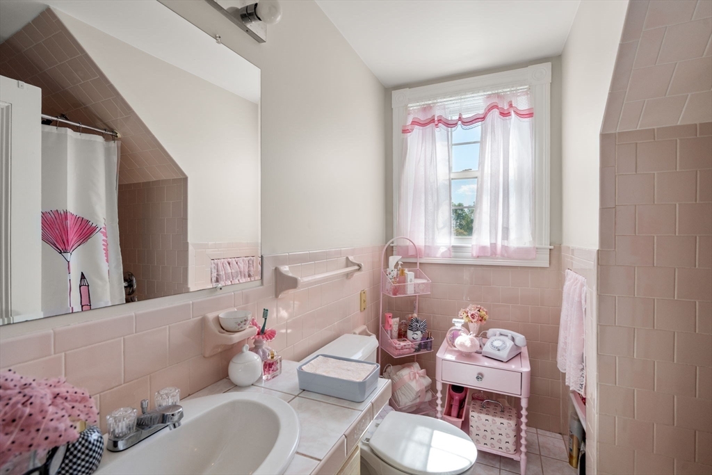 55 Dean Ave, Franklin, MA Photo #26