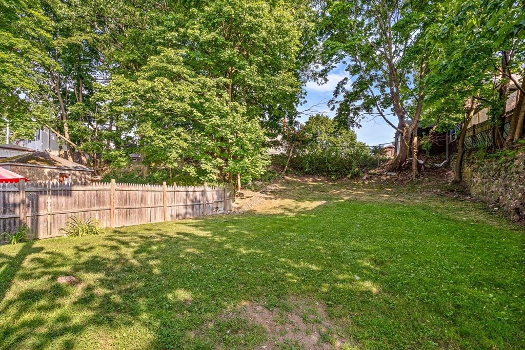 18 St. Clair Street 3