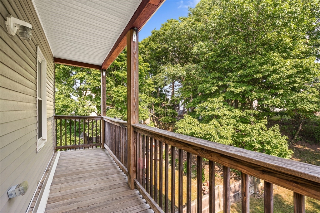 18 St. Clair Street 3