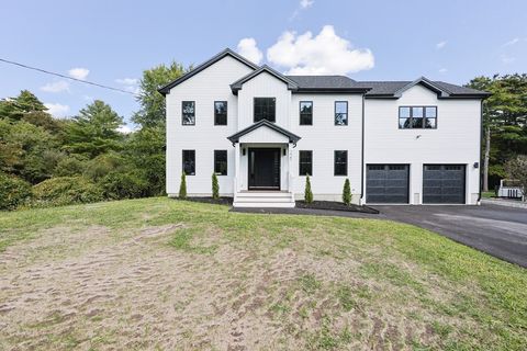 225 Mattapoisett Rd Acushnet MA 02743