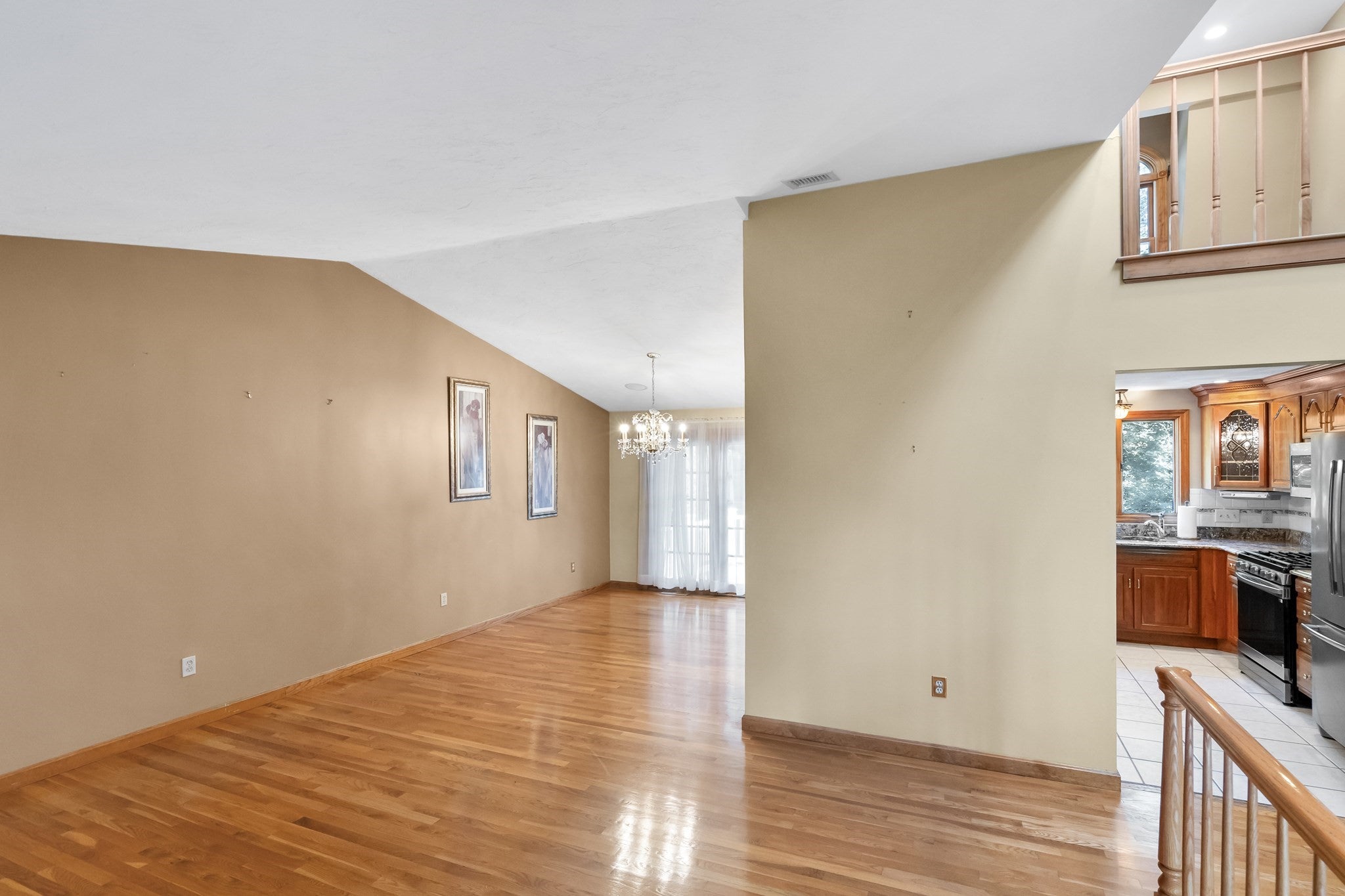 31 Wildmere Ave, Burlington, MA, 31 Wildmere Ave, Burlington, MA Photo #7