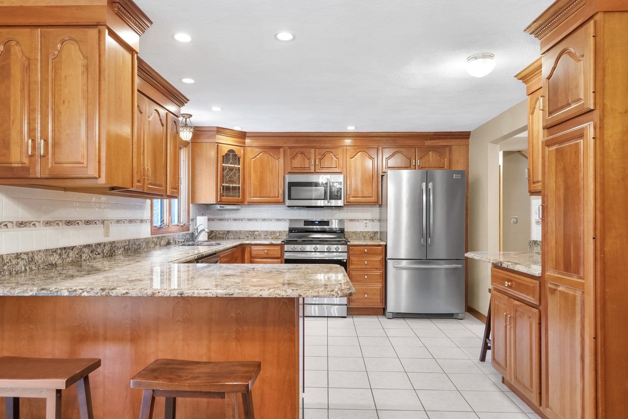 31 Wildmere Ave, Burlington, MA, 31 Wildmere Ave, Burlington, MA Photo #14
